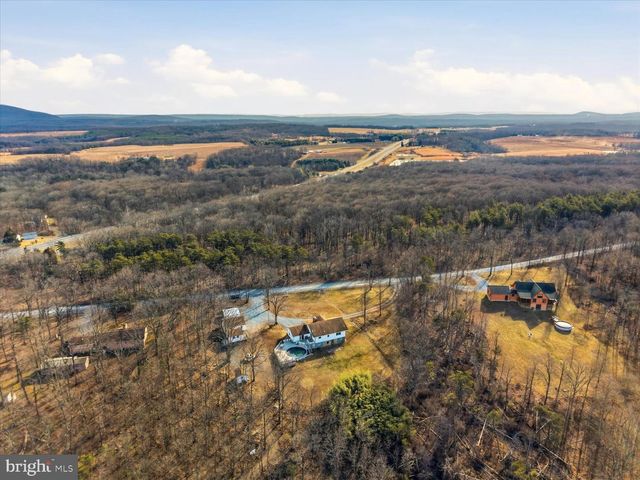 1901 S TIMBER RIDGE RD, Cross Junction, VA 22625
