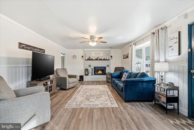 1901 S TIMBER RIDGE RD, Cross Junction, VA 22625