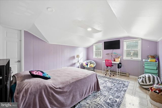 1901 S TIMBER RIDGE RD, Cross Junction, VA 22625