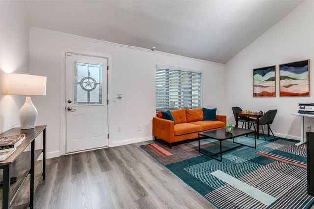 2901 Regal Road, Plano, TX 75075