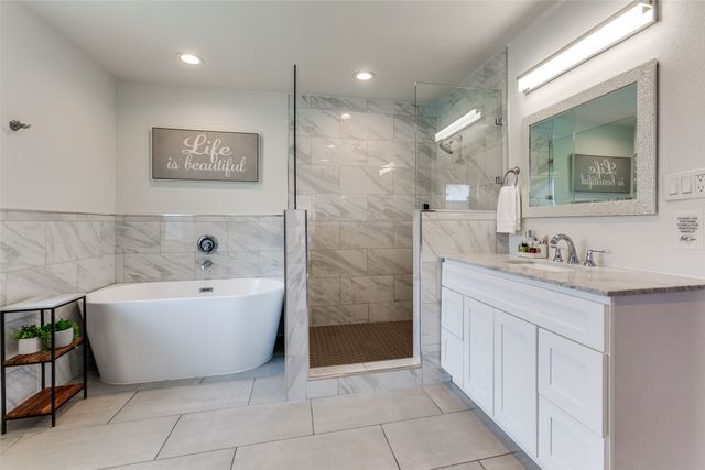 2901 Regal Road, Plano, TX 75075