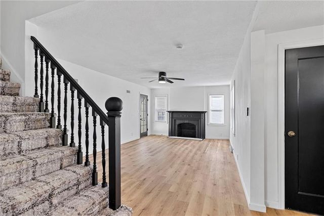 6531 Holmes Road, Kansas City, MO 64131