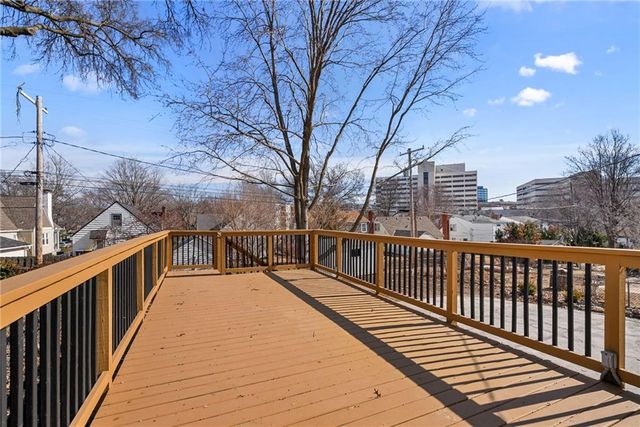 6531 Holmes Road, Kansas City, MO 64131