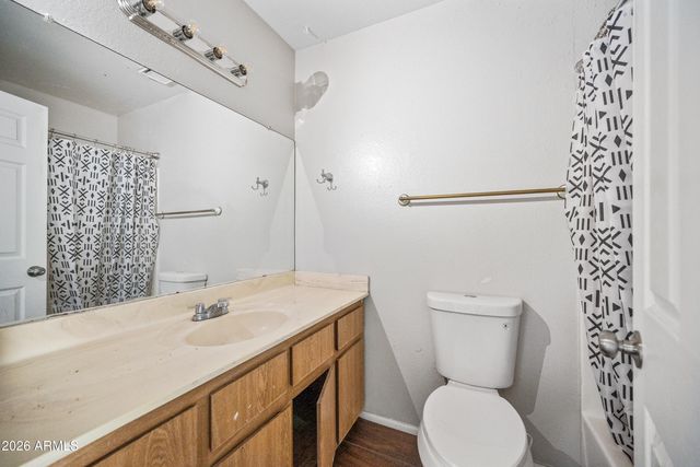 520 W CLARK Street 10, Mesa, AZ 85201