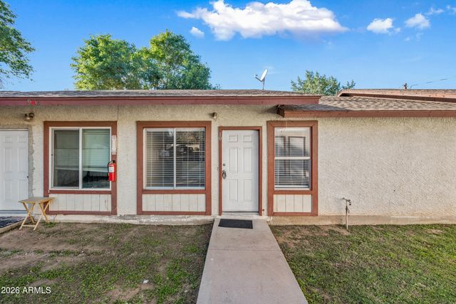 520 W CLARK Street 10, Mesa, AZ 85201