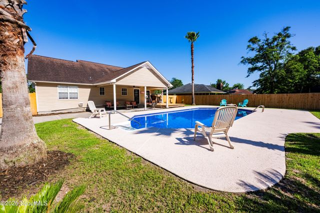 110 Timber Ridge Drive, Brunswick, GA 31525