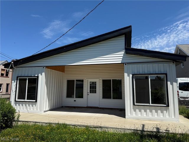 4832 E 84th Street, Garfield Heights, OH 44125