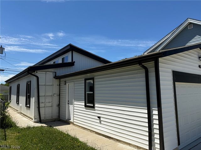 4832 E 84th Street, Garfield Heights, OH 44125