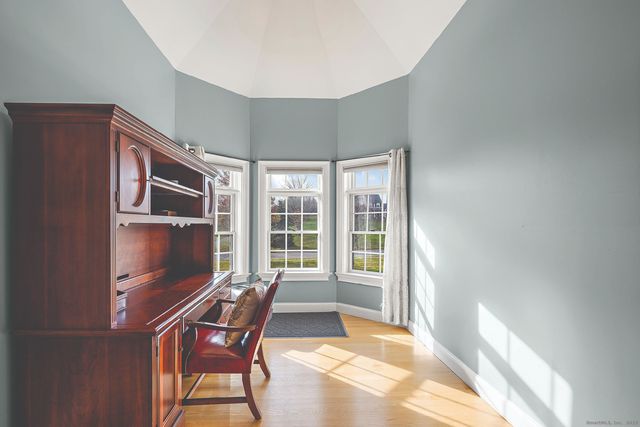 16 Marie Lane, Wallingford, CT 06492