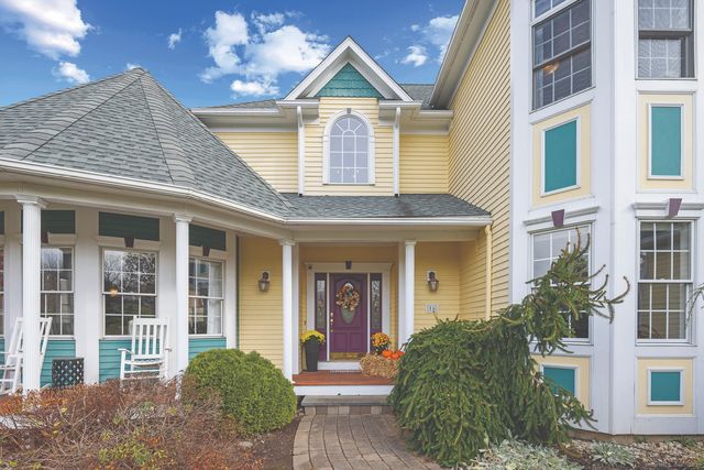 16 Marie Lane, Wallingford, CT 06492