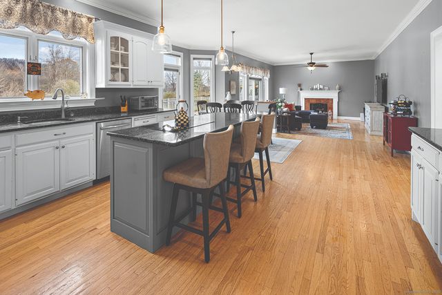 16 Marie Lane, Wallingford, CT 06492