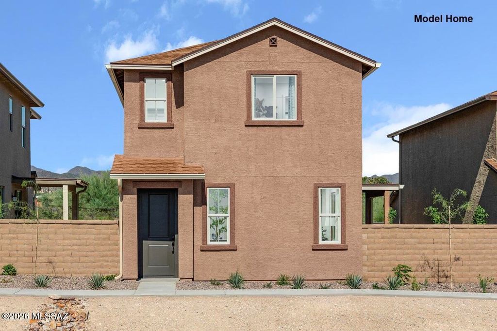382 N Boathouse Lane, Tucson, AZ 85745
