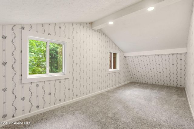 256 Poverty Ln, Spirit Lake, ID 83869
