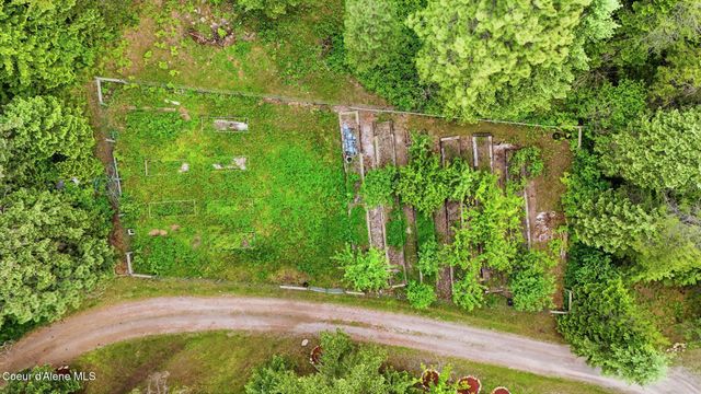 256 Poverty Ln, Spirit Lake, ID 83869