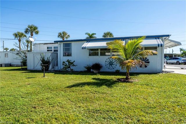 5558 Palm Beach BLVD # 14, Fort Myers, FL 33905