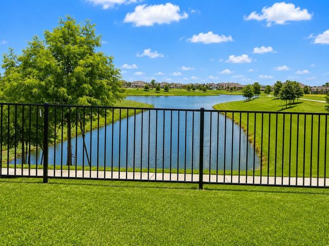 2152 Emerald Lake Trail, Dayton, TX 77535