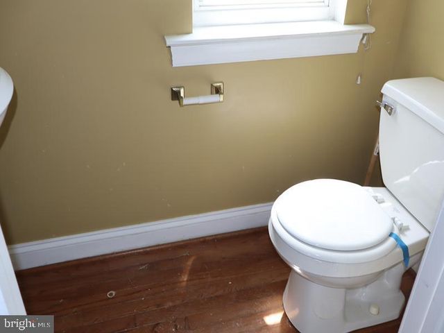 1019 LAFAYETTE AVE, Prospect Park, PA 19076