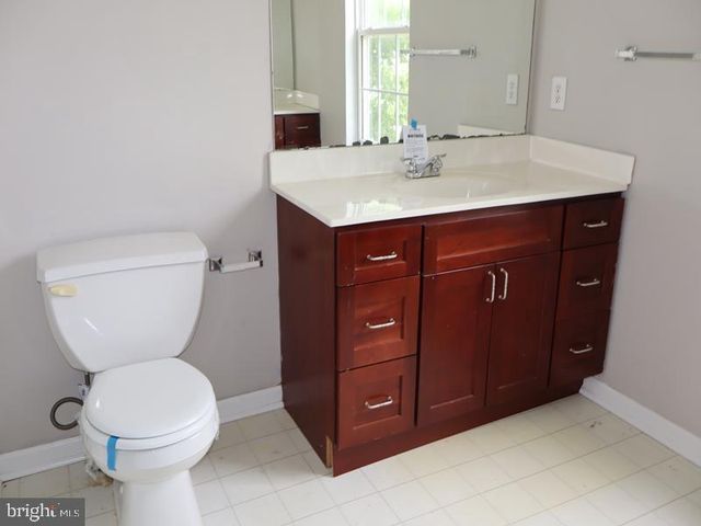 1019 LAFAYETTE AVE, Prospect Park, PA 19076