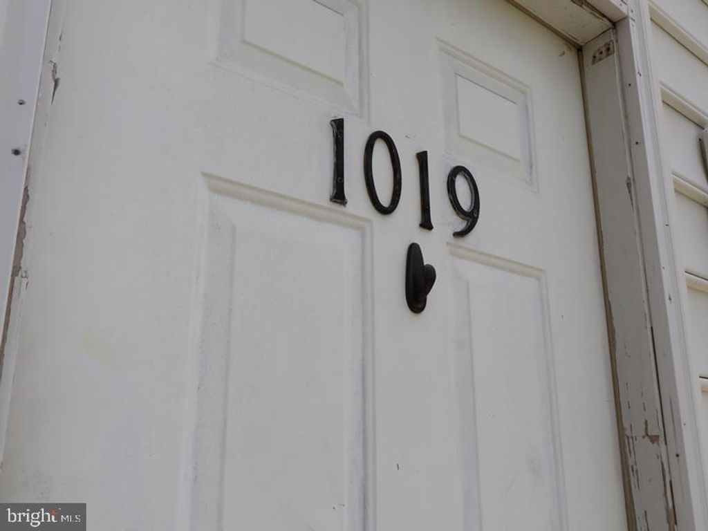 1019 LAFAYETTE AVE, Prospect Park, PA 19076