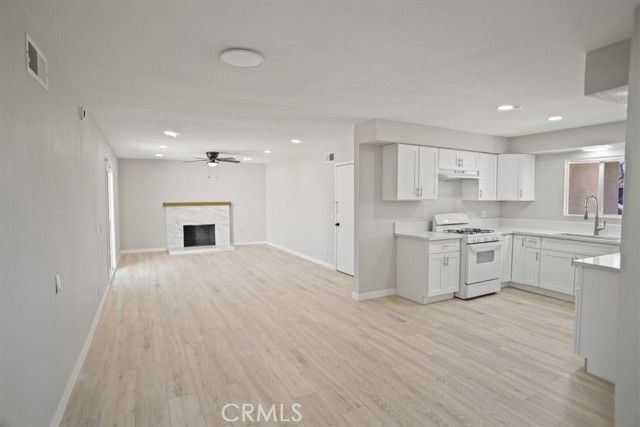 45638 Fig, Lancaster, CA 93534