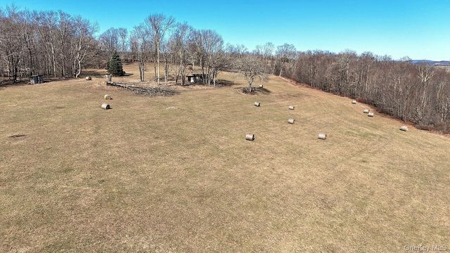 57 Boettger Road, Callicoon, NY 12723