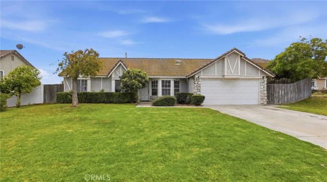 11814 Creighton, Riverside, CA 92505