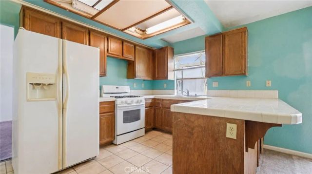 11814 Creighton, Riverside, CA 92505