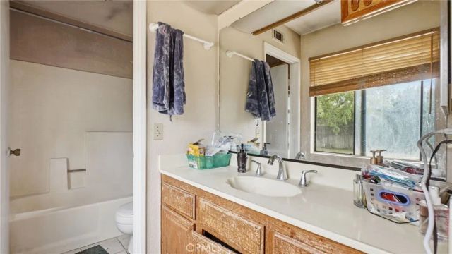 11814 Creighton, Riverside, CA 92505