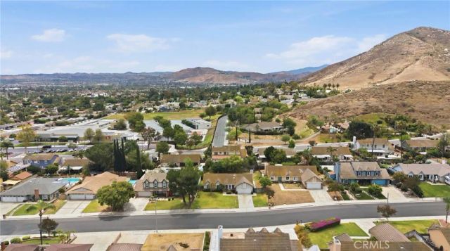 11814 Creighton, Riverside, CA 92505