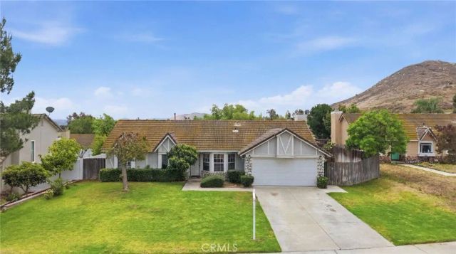 11814 Creighton, Riverside, CA 92505