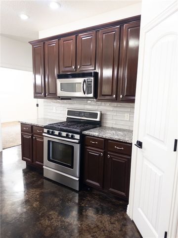 510 Quarter Road, Siloam Springs, AR 72761