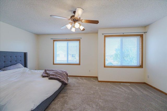 20591 Keystone Avenue, Lakeville, MN 55044