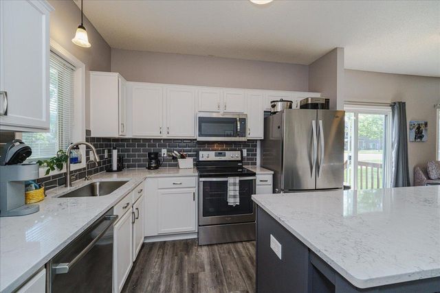 20591 Keystone Avenue, Lakeville, MN 55044