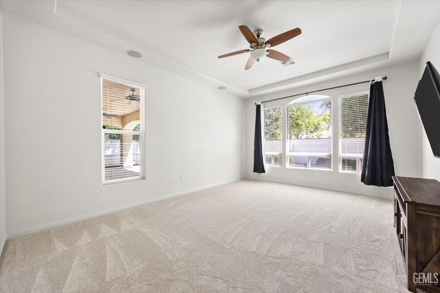 2706 Oakley Street, Bakersfield, CA 93311