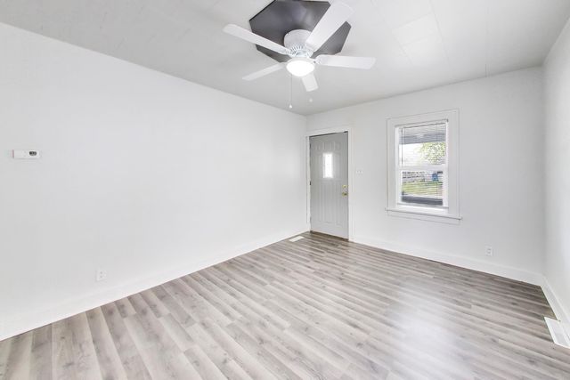 121 Faulknor Street, Michigan City, IN 46360