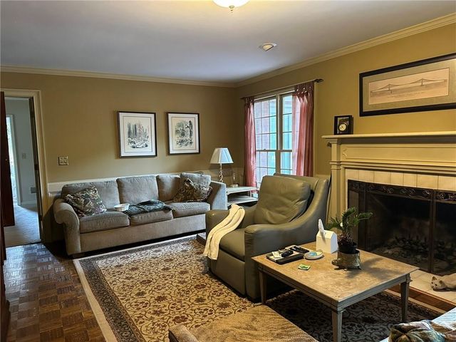 823 Austin Court, Lawrenceville, GA 30046