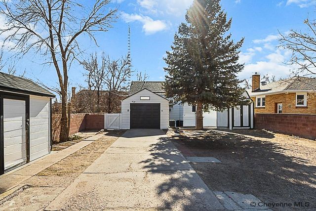 316 E PERSHING BLVD, Cheyenne, WY 82001