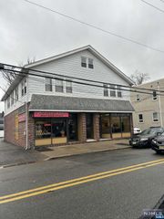825 Main Street, Hackensack, NJ 07601