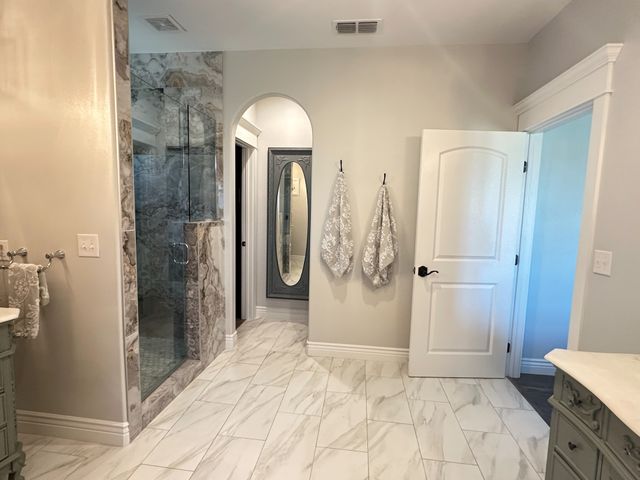 313 Hidden Shores Drive, Cisco, TX 76437