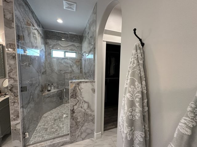 313 Hidden Shores Drive, Cisco, TX 76437