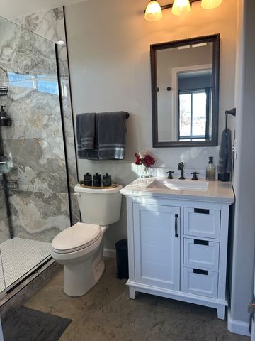 313 Hidden Shores Drive, Cisco, TX 76437