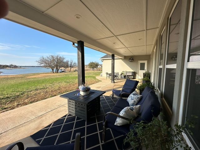 313 Hidden Shores Drive, Cisco, TX 76437