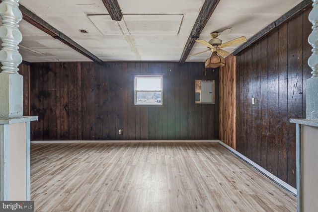 90 TWIN HILL DR, Willingboro, NJ 08046