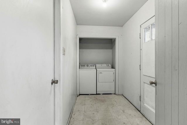 90 TWIN HILL DR, Willingboro, NJ 08046