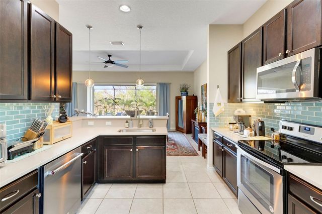 3715 MANORWOOD LOOP, Parrish, FL 34219