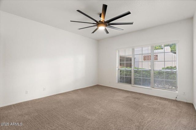 5200 S LAKESHORE Drive 120, Tempe, AZ 85282