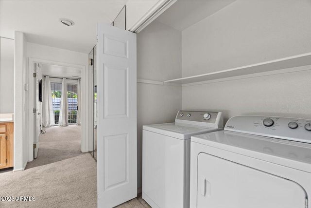 5200 S LAKESHORE Drive 120, Tempe, AZ 85282