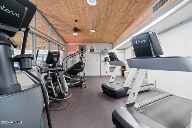 5200 S LAKESHORE Drive 120, Tempe, AZ 85282