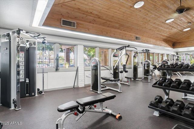 5200 S LAKESHORE Drive 120, Tempe, AZ 85282