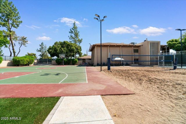 5200 S LAKESHORE Drive 120, Tempe, AZ 85282
